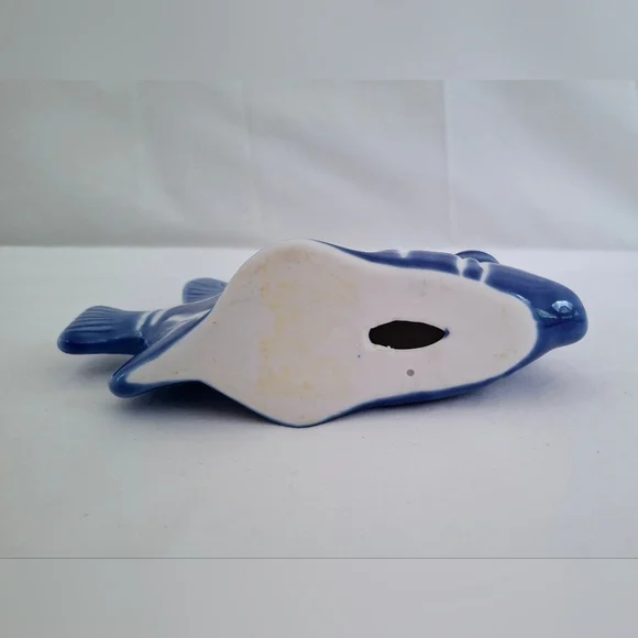 Vintage Blue & White Striped Ceramic Tropical Fish Figurine Boho Nautical Ocean - Picture 7 of 9